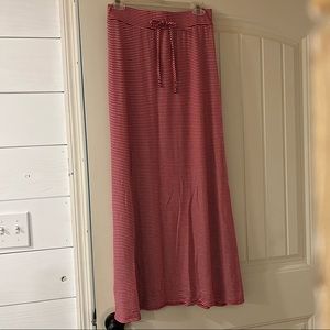 Red & white maxi skirt